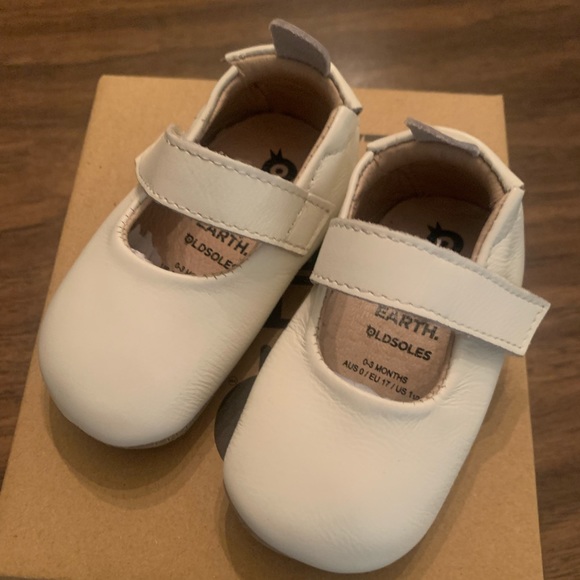 Old Soles Gabriella White - Picture 1 of 5